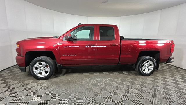 Used 2019 Chevrolet Silverado 1500 LT w/ All Star Edition AWD/4WD image 6