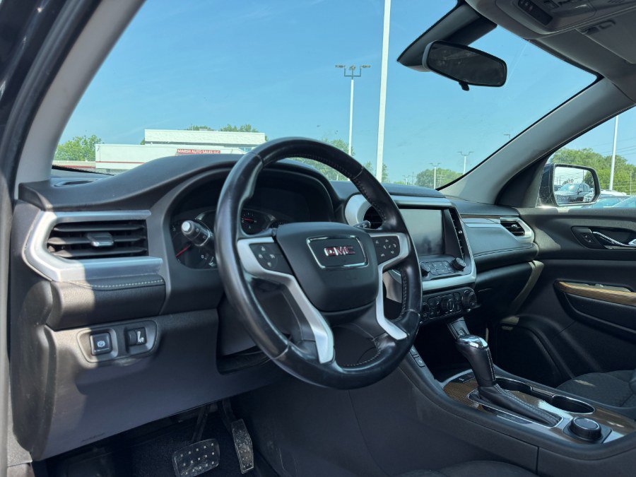Used 2019 GMC Acadia SLE FWD image 14