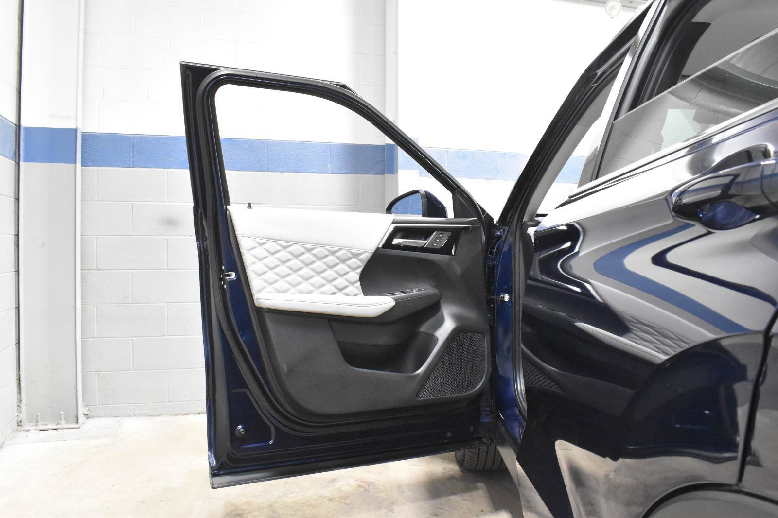 Used 2023 Mitsubishi Outlander SEL image 10