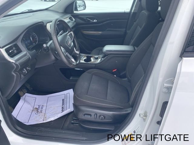 Used 2023 GMC Acadia SLE image 10