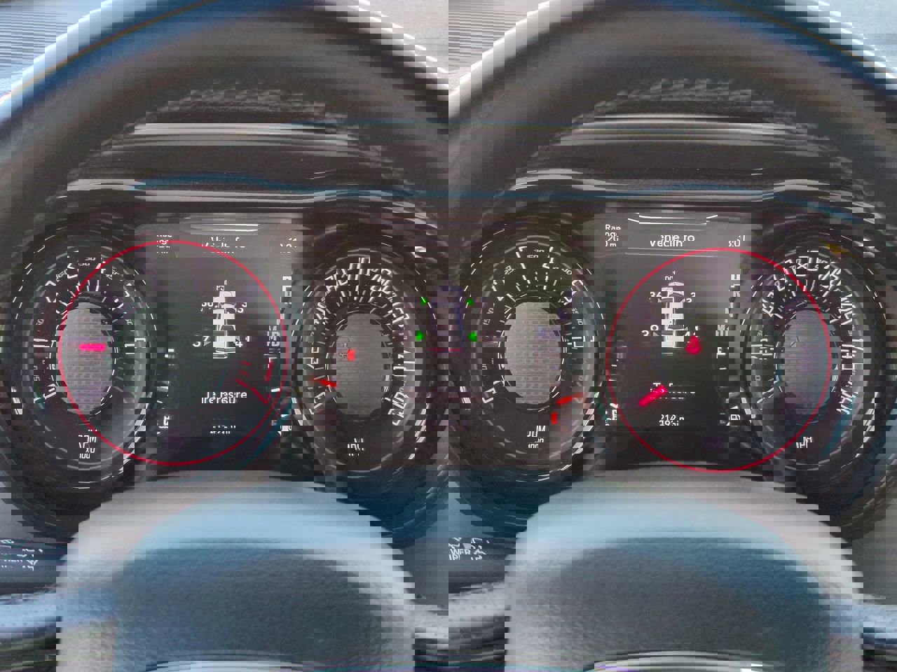 Used 2023 Dodge Challenger SXT w/ Blacktop Package image 25