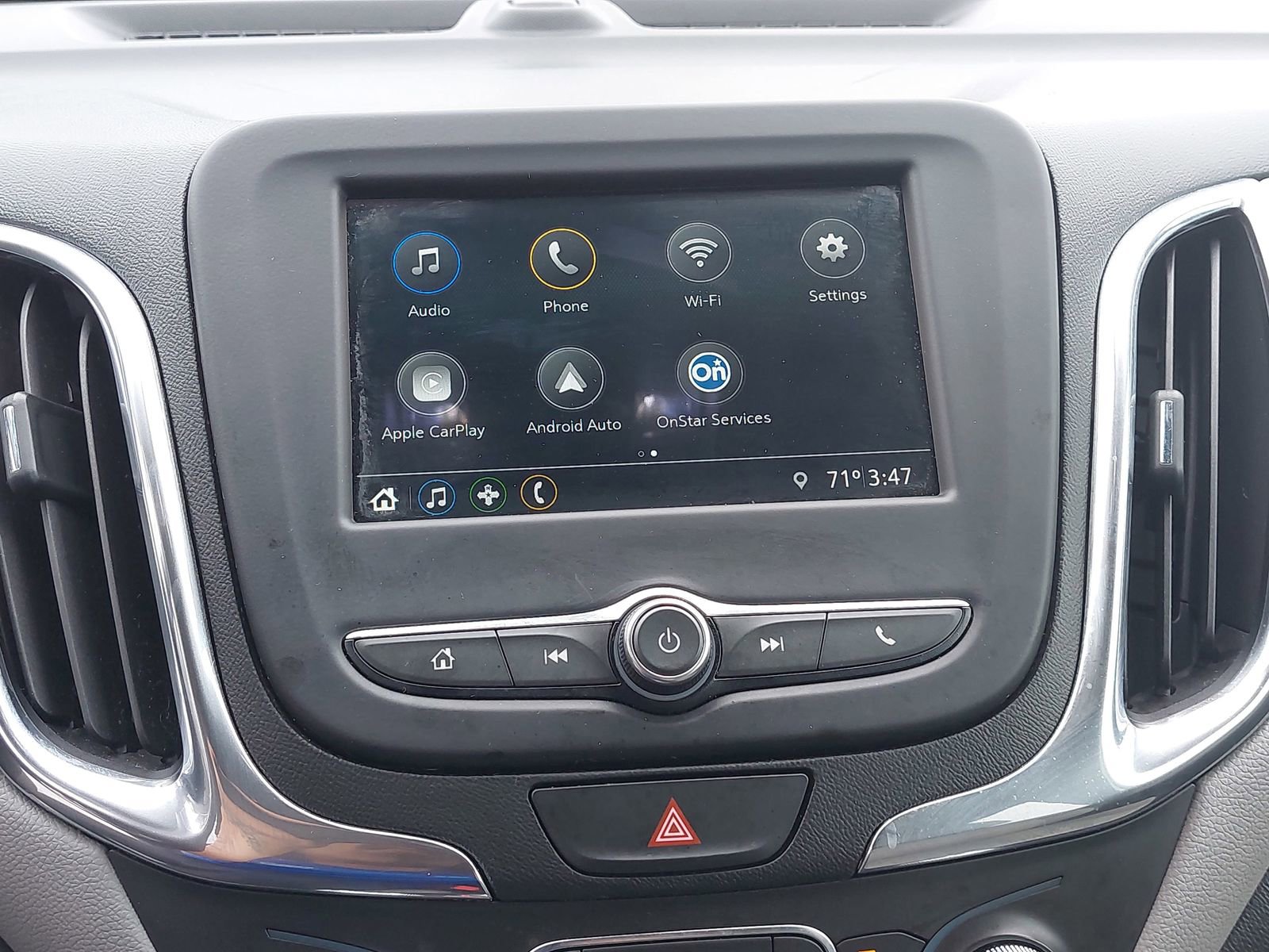 Used 2019 Chevrolet Equinox LS w/ LS Convenience Package FWD image 21