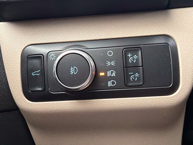Used 2022 Ford Escape SEL AWD/4WD image 28