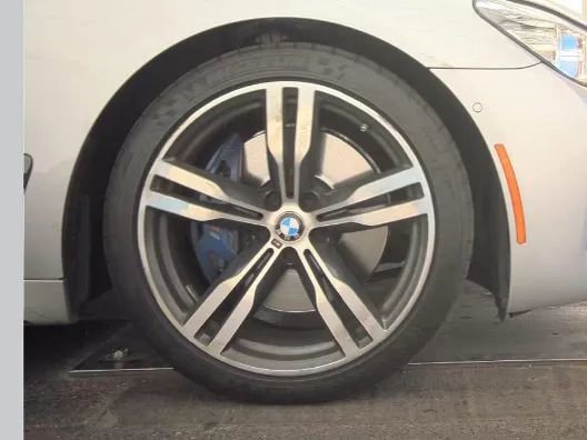 Used 2019 BMW 740i 740i Sedan 4D w/ Executive Package image 10