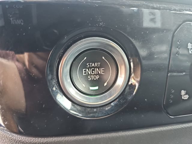 Used 2023 Chevrolet Silverado 1500 LT AWD/4WD image 30