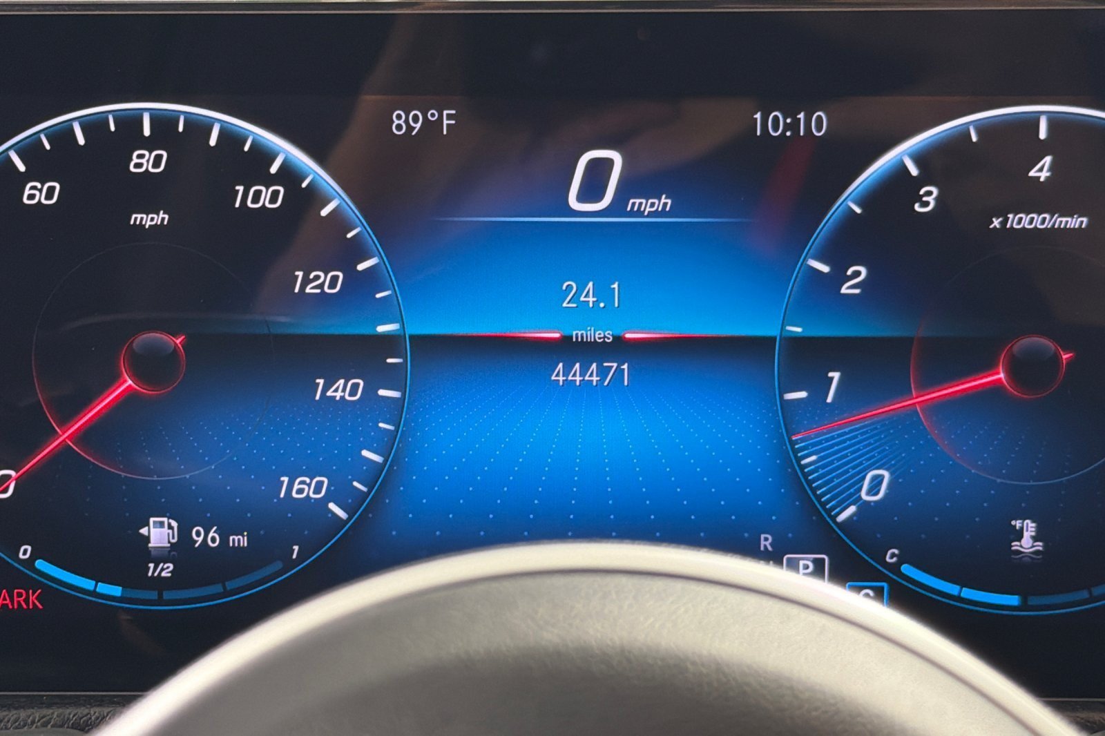 Used 2022 Mercedes-Benz GLB 250 w/ Premium Package Lite image 23
