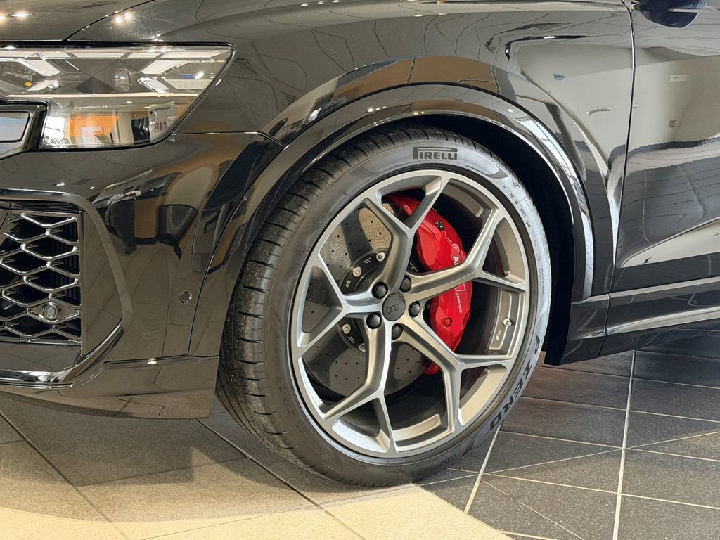 New 2026 Audi RS Q8 performance AWD/4WD image 7