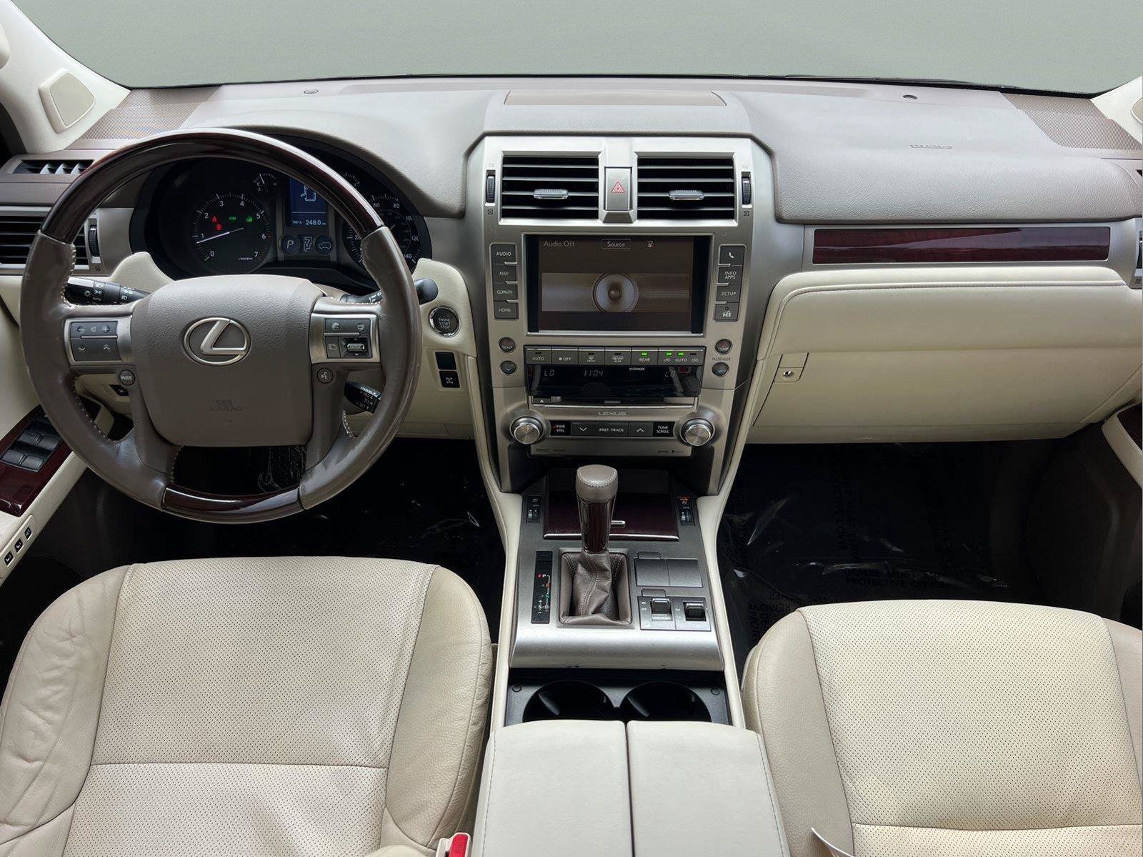 Used 2018 Lexus GX 460 Premium AWD/4WD image 18
