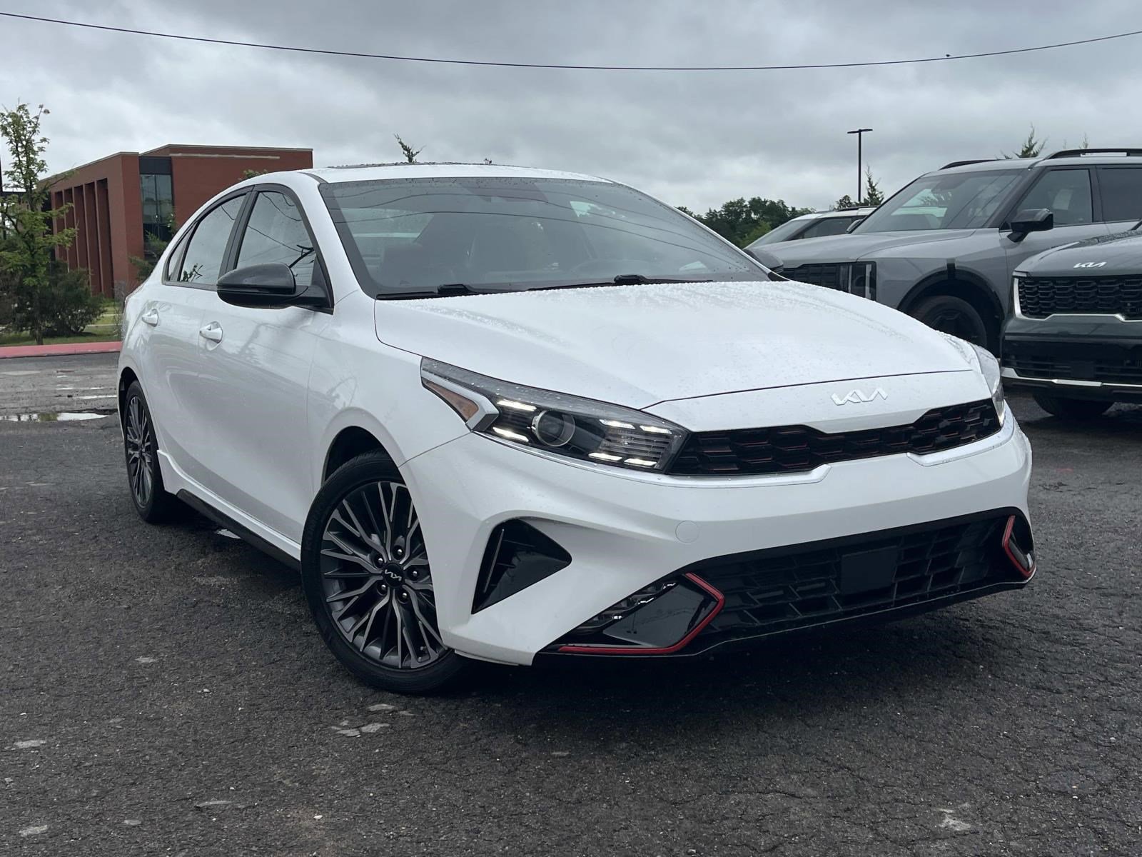 Used 2024 Kia Forte GT-Line w/ GT-Line Premium Package FWD image 1