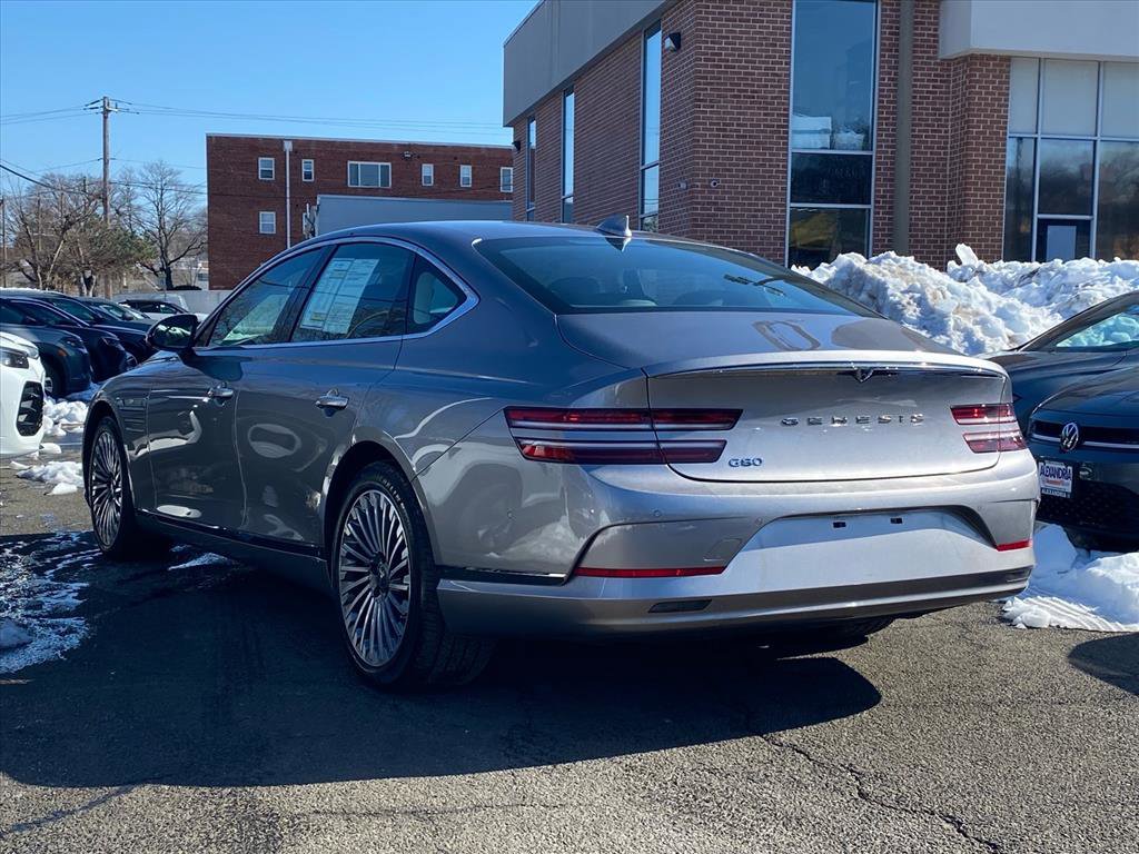 Used 2023 Genesis G80 image 5