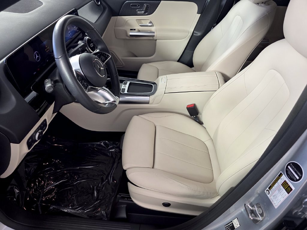 Certified 2026 Mercedes-Benz GLA 250 image 9