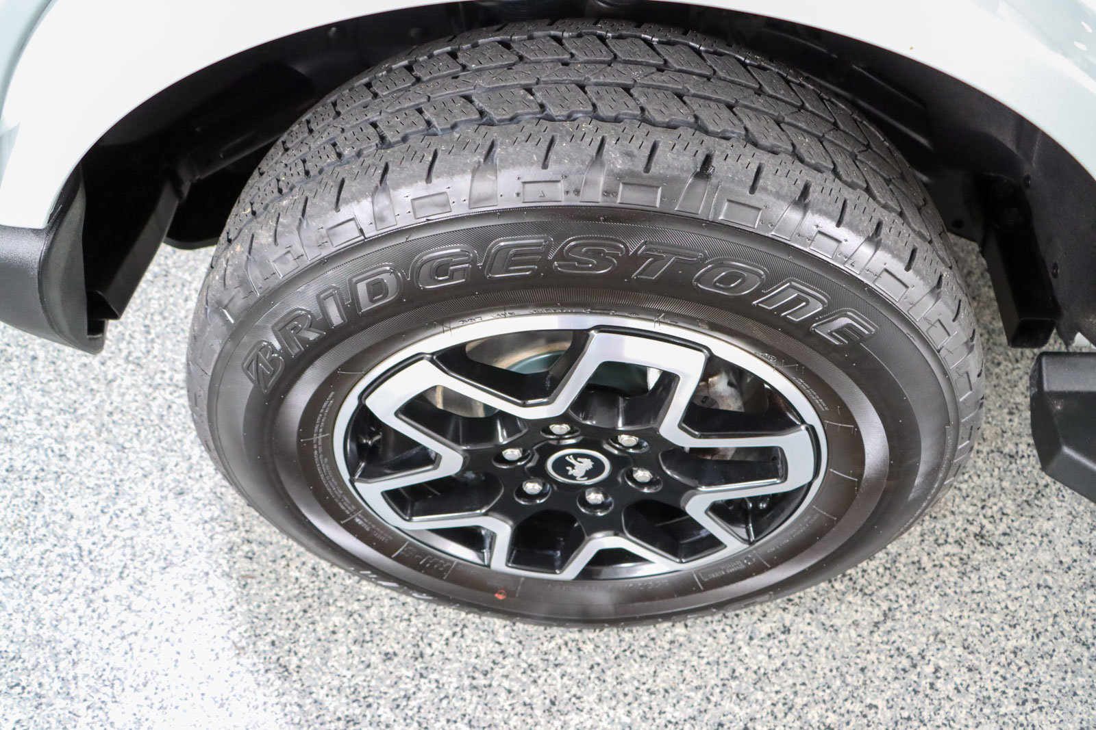 Used 2023 Ford Bronco Outer Banks image 11