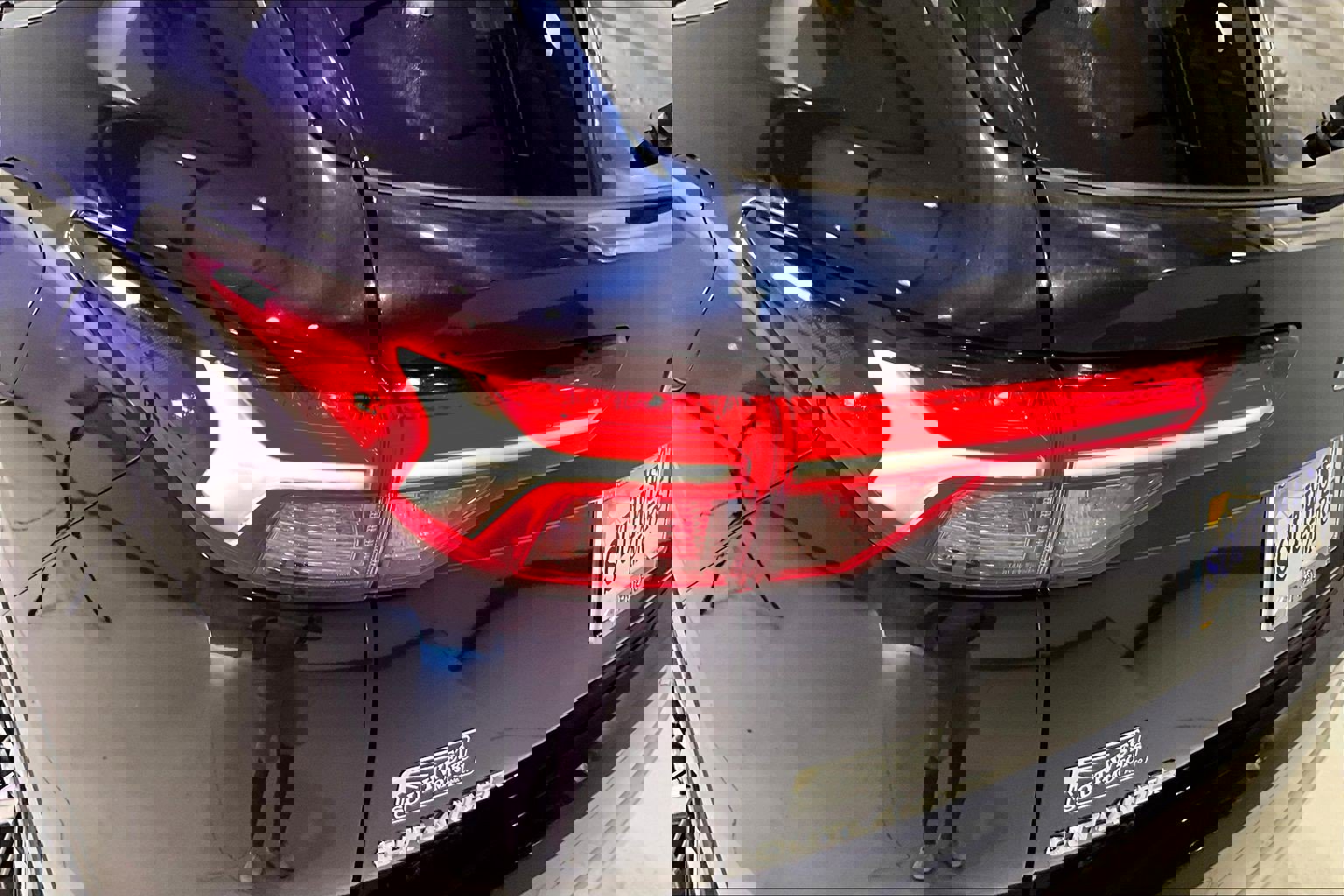 Used 2023 Mitsubishi Outlander SE image 23