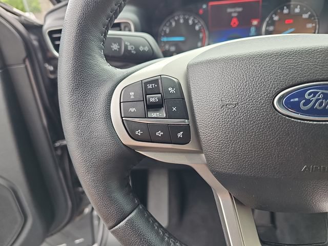 Certified 2023 Ford Explorer XLT w/ Equipment Group 202A RWD image 21