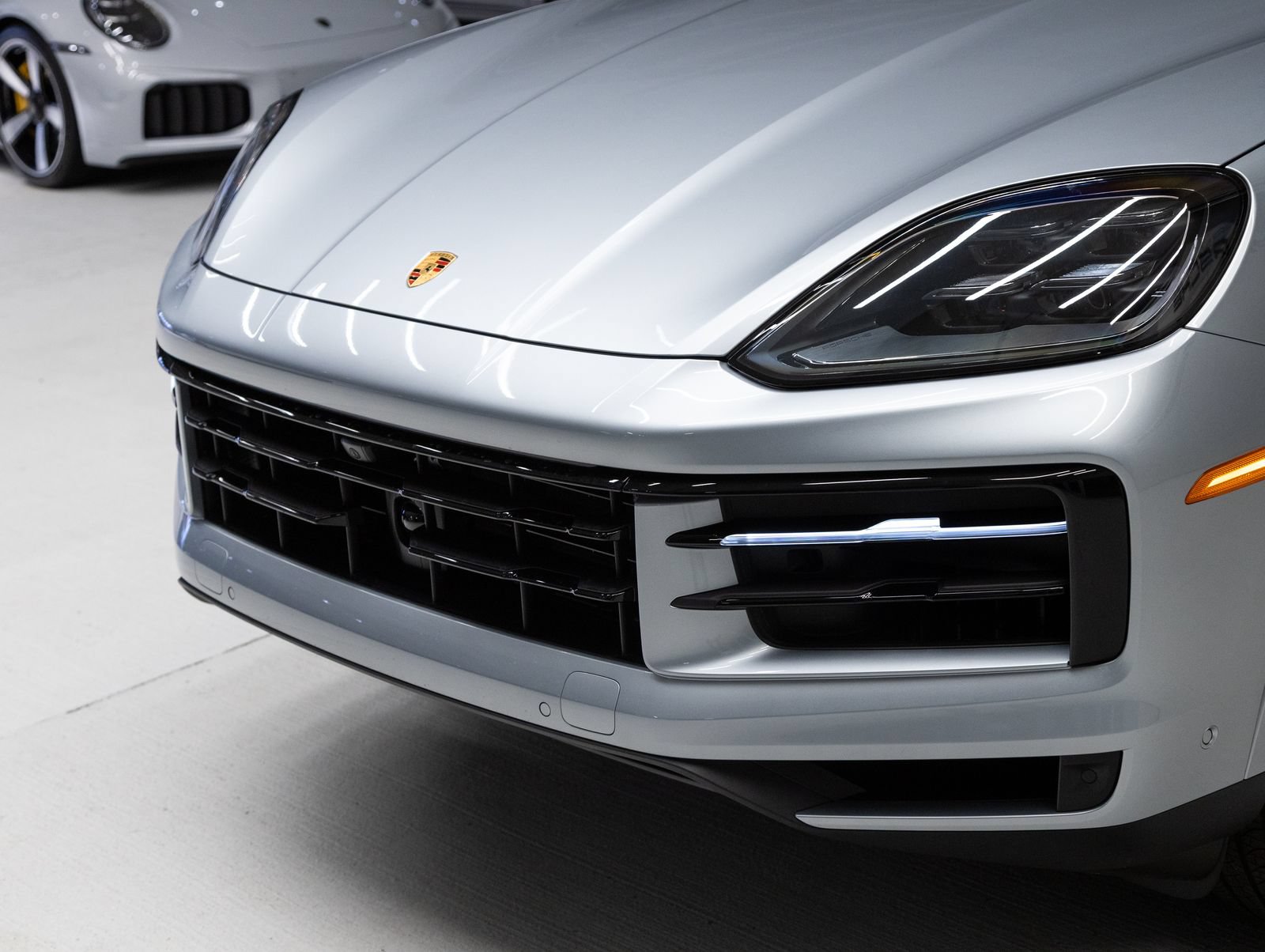 New 2026 Porsche Cayenne Coupe AWD/4WD image 32