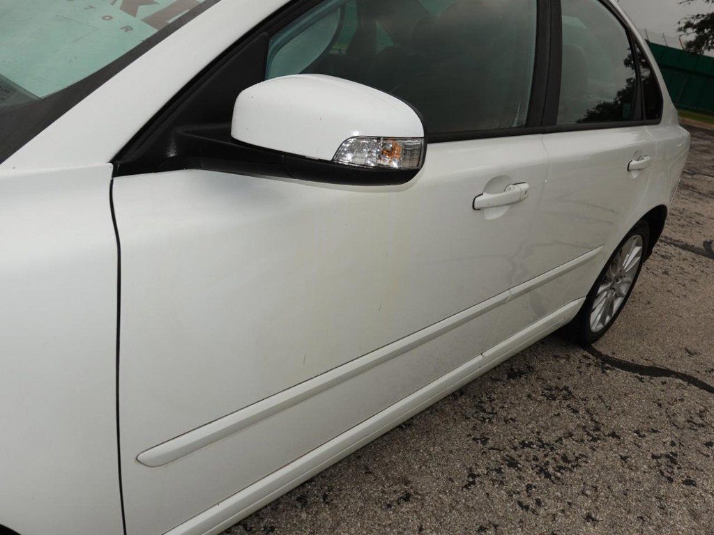 Used 2011 Volvo S40 T5 FWD image 10