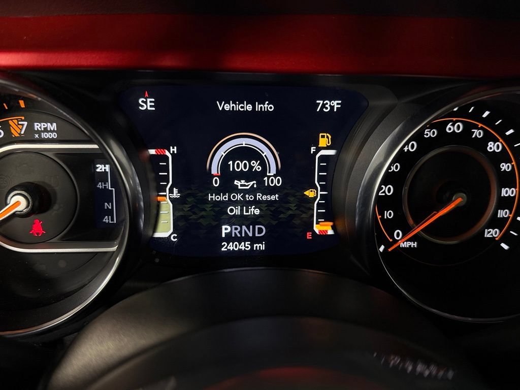 Used 2023 Jeep Gladiator Rubicon AWD/4WD image 20