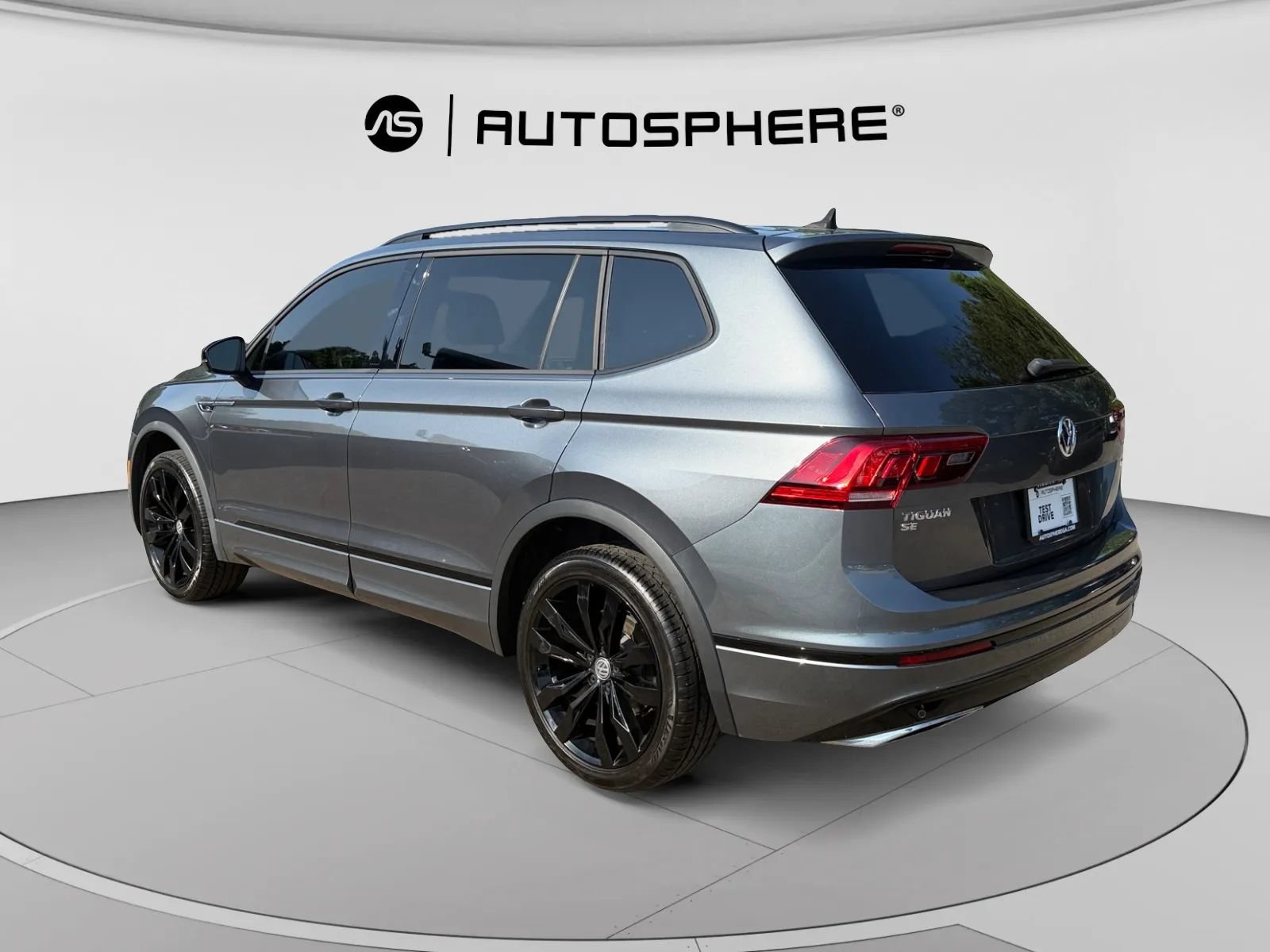 Used 2021 Volkswagen Tiguan SE R-Line AWD/4WD image 6