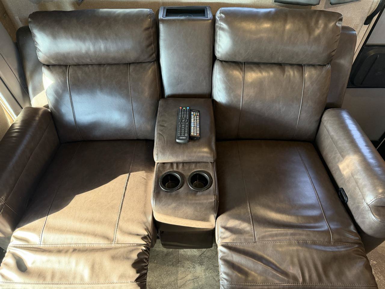 Used 2018 Ford E-350 and Econoline 350 Super Duty w/ Motorhome Prep Package RWD image 26