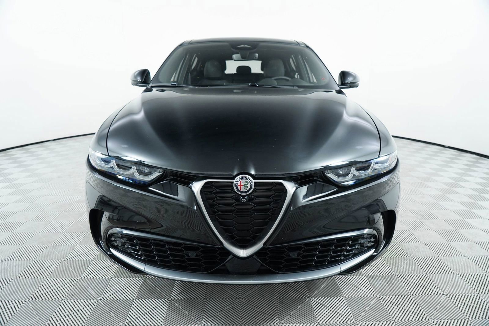 New 2024 Alfa Romeo Tonale Ti w/ Active Assist Package image 2