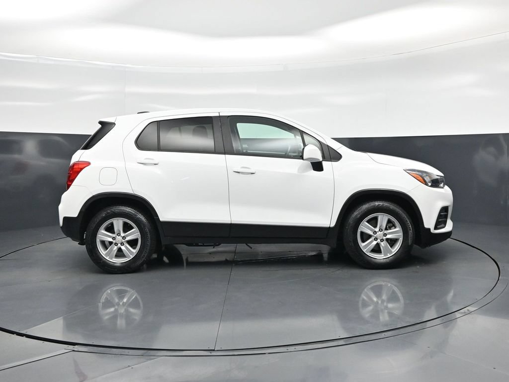 Used 2021 Chevrolet Trax LS w/ Tint and Cruise Package FWD image 26