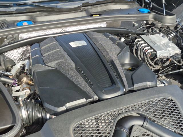 Used 2024 Porsche Macan S image 24