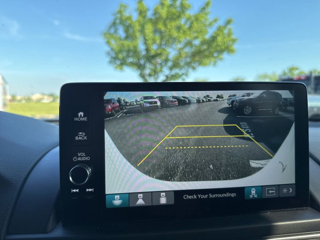 Used 2025 Honda Pilot EX-L image 24