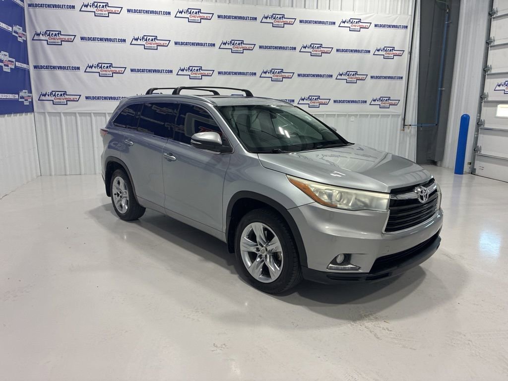 Used 2015 Toyota Highlander Limited AWD/4WD image 8