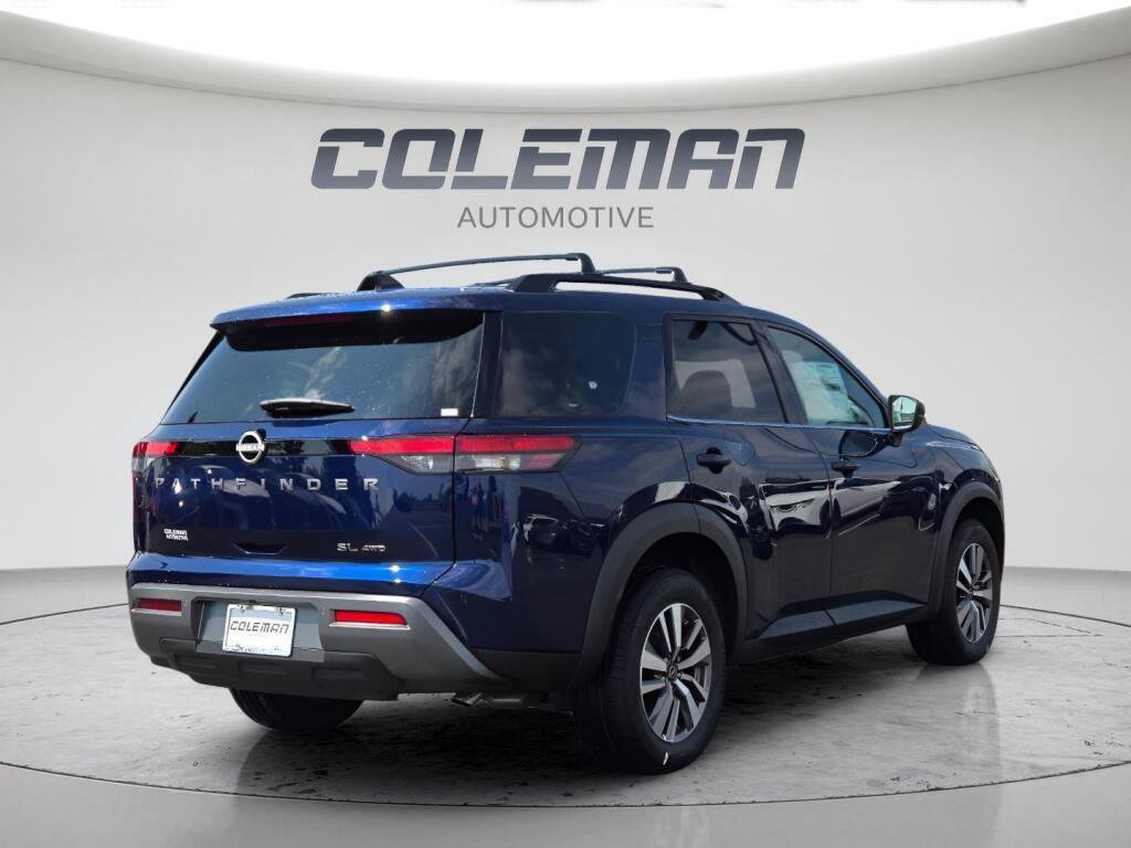 New 2026 Nissan Pathfinder SL AWD/4WD image 10