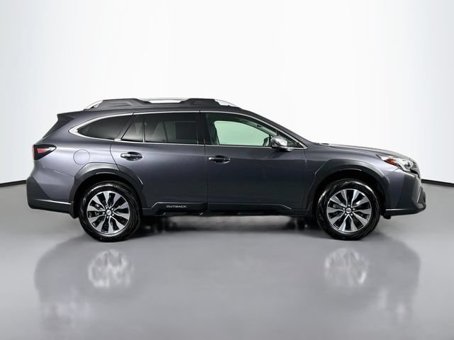 Certified 2025 Subaru Outback Touring w/ Popular Package #2 AWD/4WD image 10