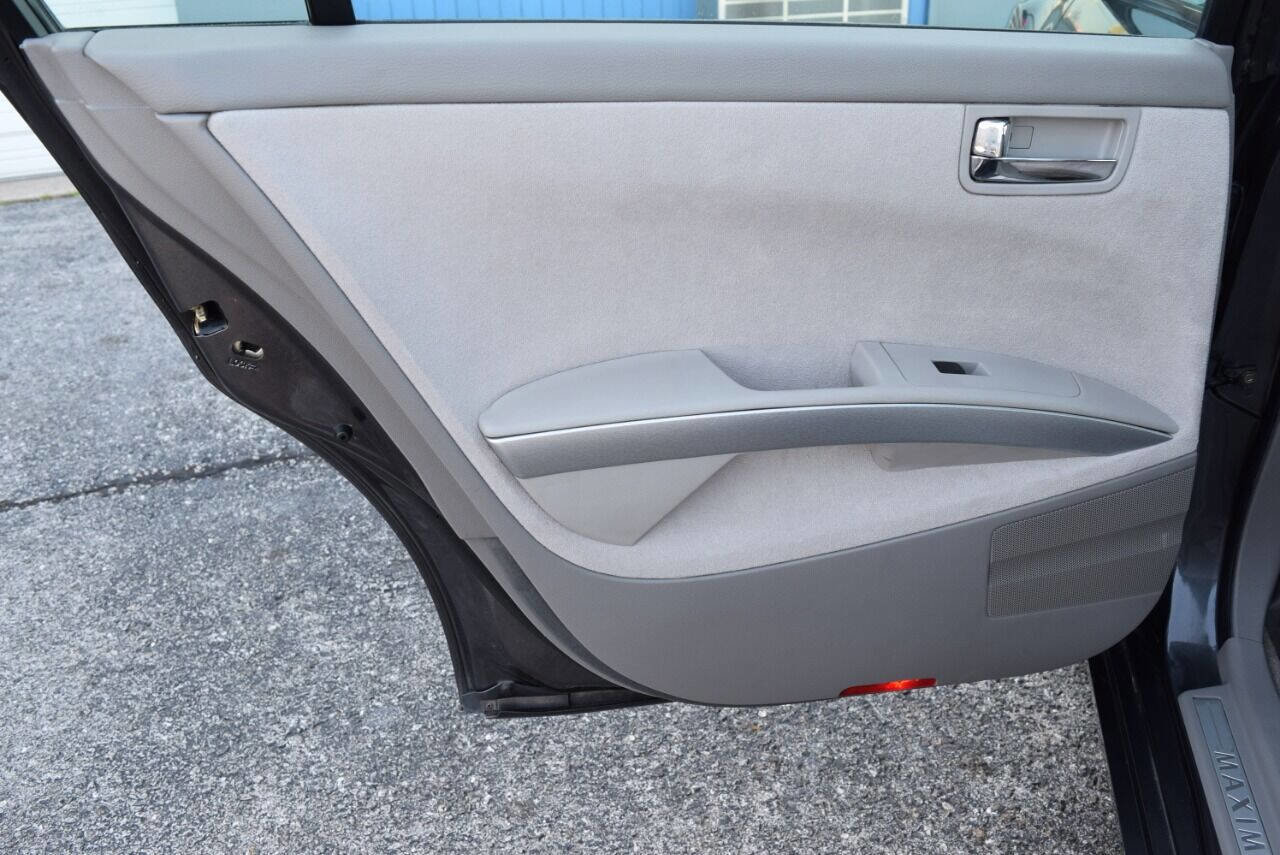 Used 2005 Nissan Maxima 3.5 SE image 34