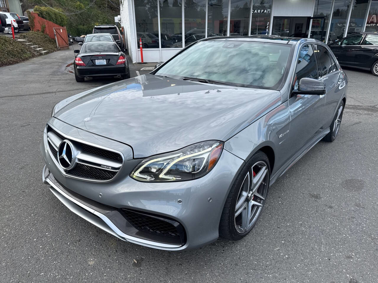 Used 2014 Mercedes-Benz E 63 AMG S-Model image 1