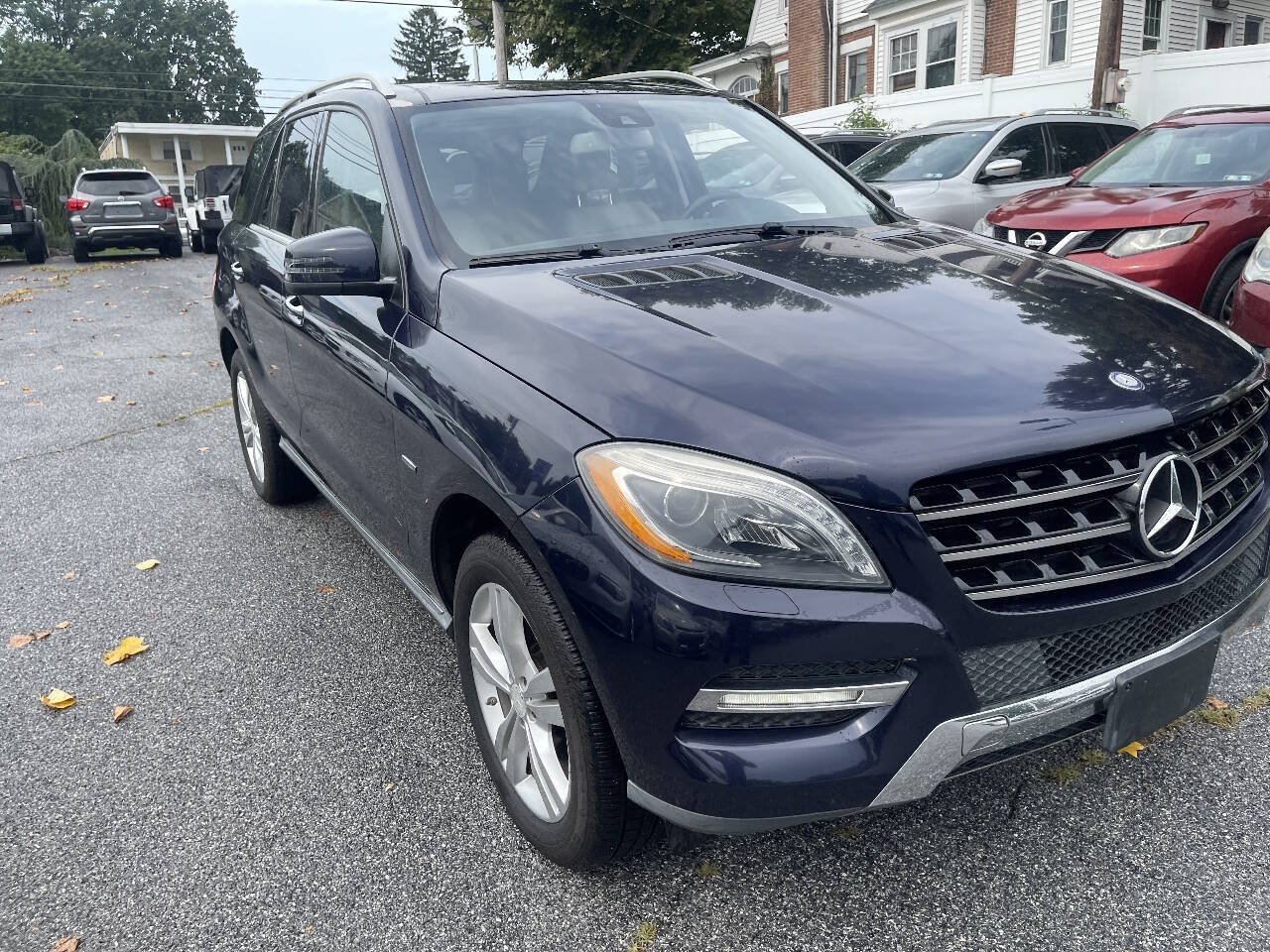 Used 2012 Mercedes-Benz ML 350 BlueTEC 4MATIC image 4