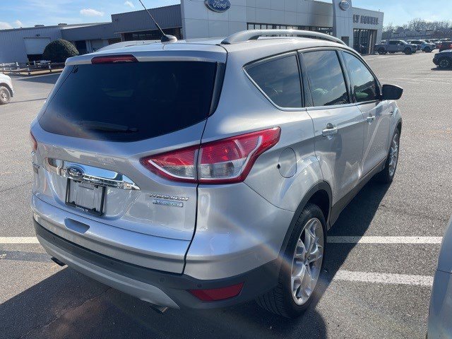 Used 2016 Ford Escape Titanium w/ Equipment Group 301A image 3