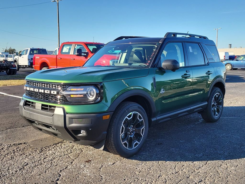 New 2025 Ford Bronco Sport Outer Banks image 8