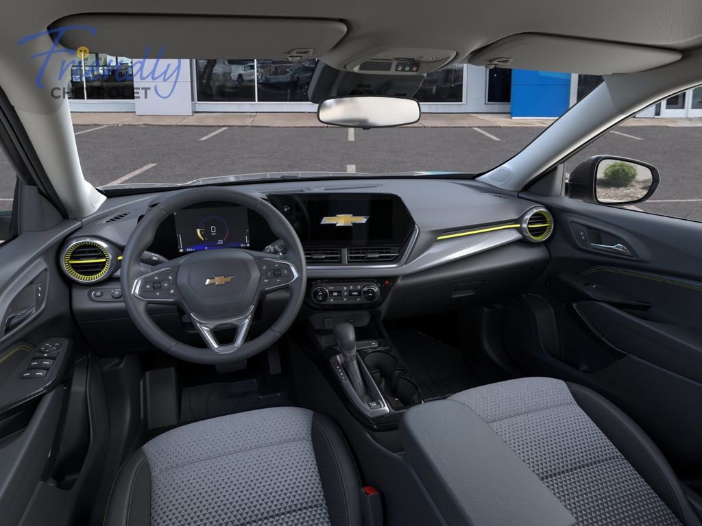 New 2026 Chevrolet Trax LT w/ LT Convenience Package FWD image 16