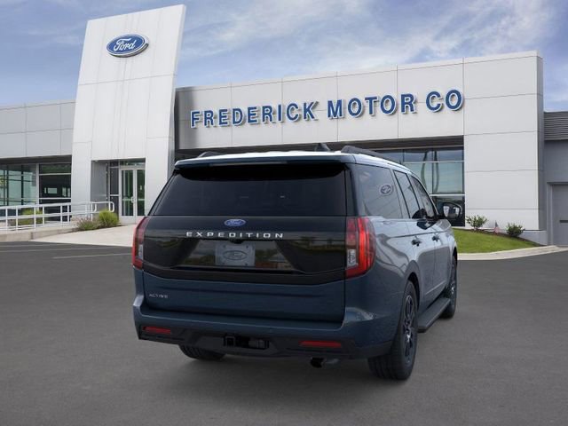New 2025 Ford Expedition Active image 8