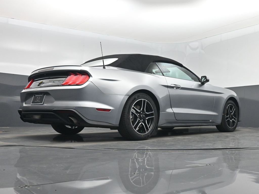Used 2021 Ford Mustang Premium image 23