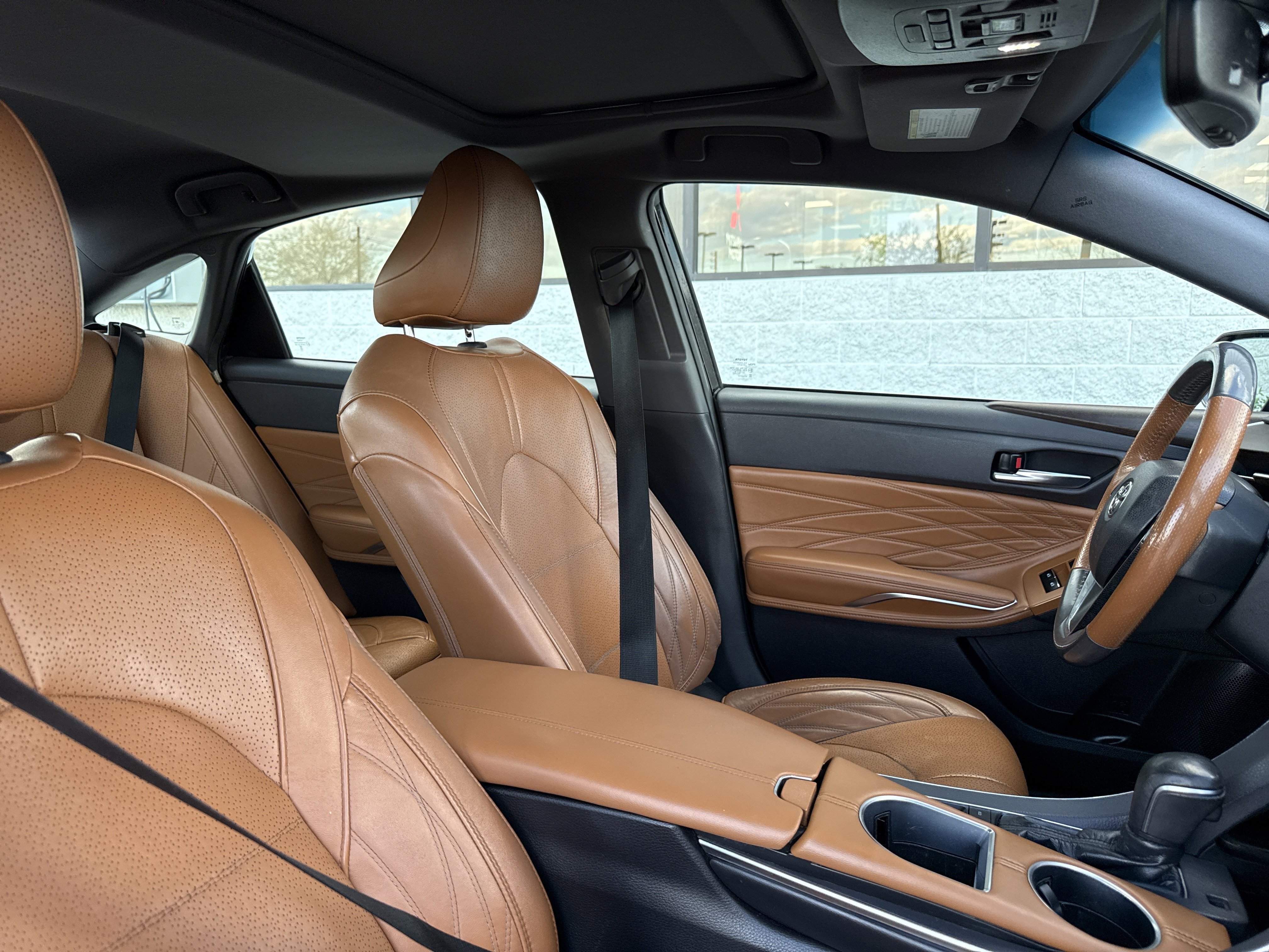 Used 2019 Toyota Avalon Limited w/ All Weather Liner Package image 43