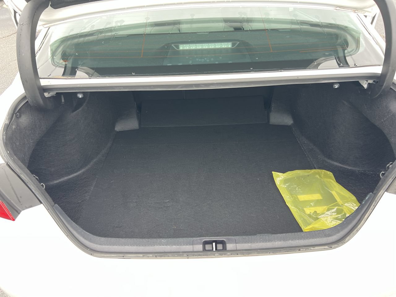 Used 2024 Toyota Camry SE FWD image 33