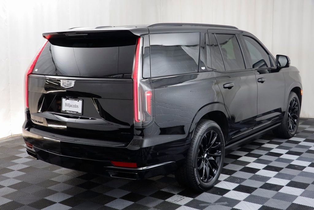 Used 2024 Cadillac Escalade Sport Platinum w/ LPO, ONYX Package image 23