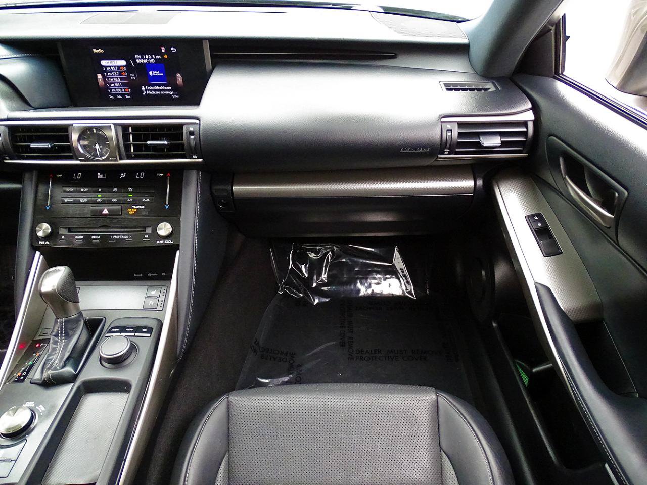 Used 2018 Lexus IS 300 F Sport RWD image 31