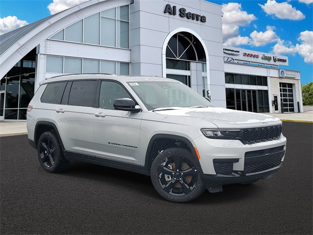 New 2025 Jeep Grand Cherokee L Altitude