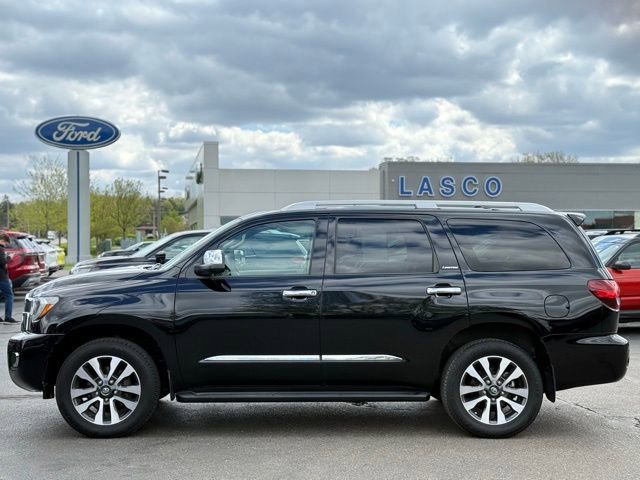Used 2018 Toyota Sequoia Limited AWD/4WD image 45