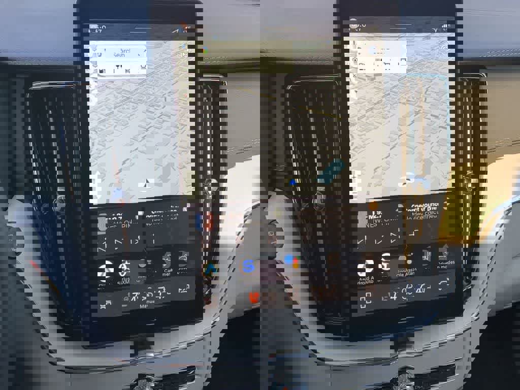 New 2026 Volvo XC60 B5 Ultra w/ Protection Package Premier image 26