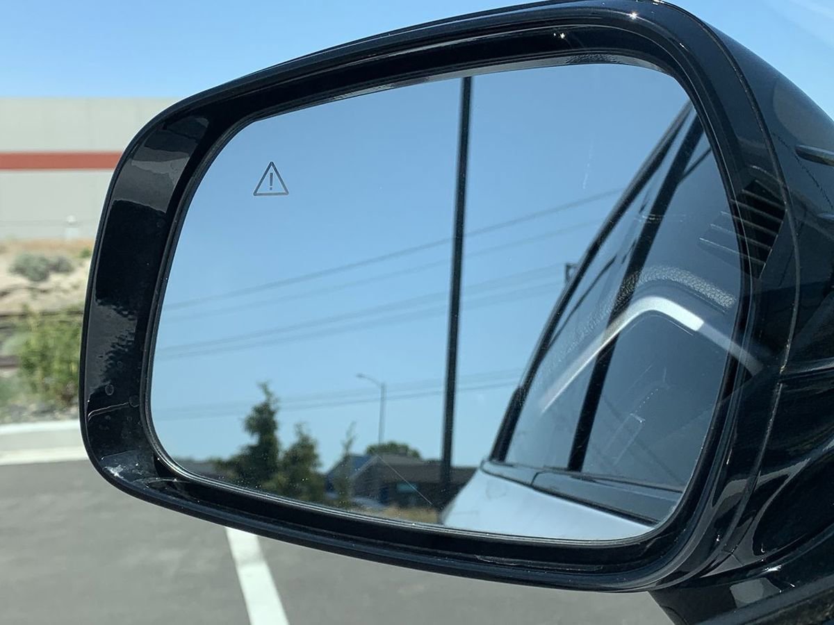 Used 2022 Kia Sorento EX w/ Panoramic Sunroof Package FWD image 14