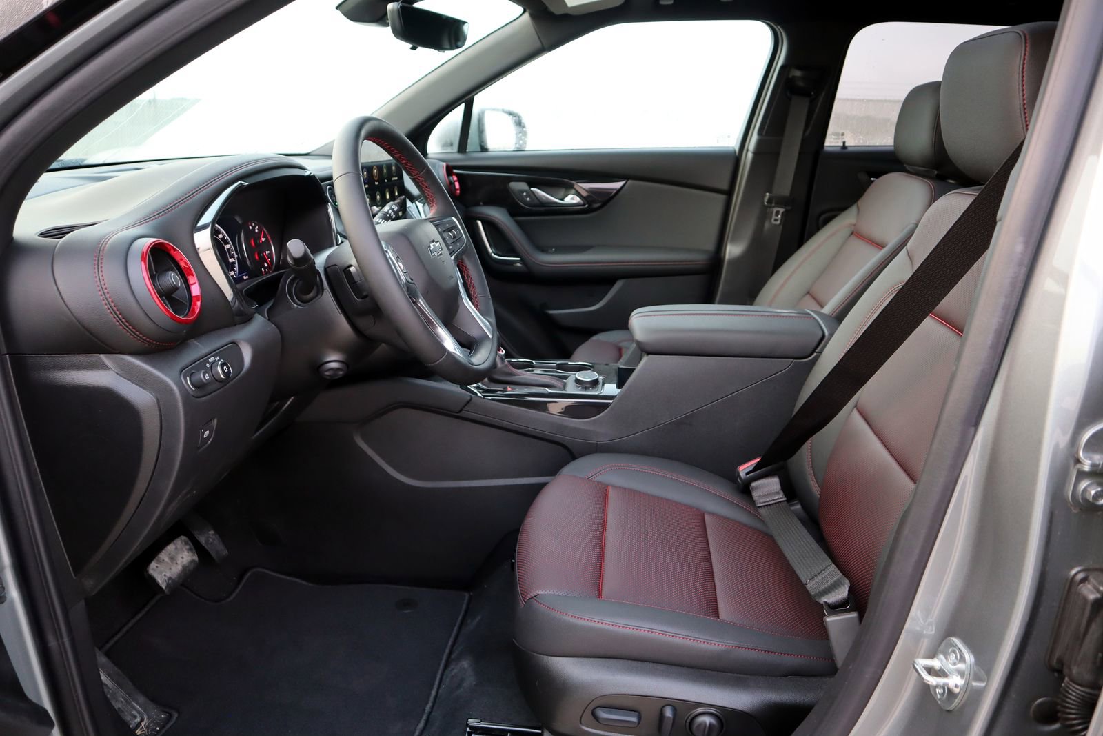 New 2025 Chevrolet Blazer RS w/ Driver Confidence II Package image 10