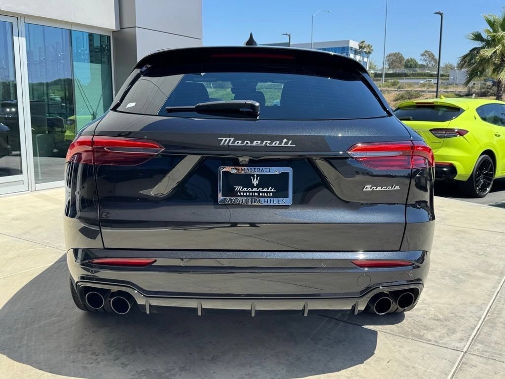Used 2025 Maserati Grecale Modena AWD/4WD image 15