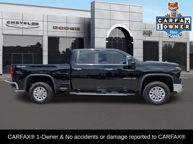 Used 2024 Chevrolet Silverado 2500 LTZ w/ LTZ Premium Package AWD/4WD image 2