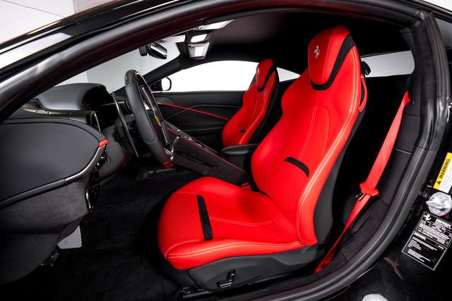 Used 2024 Ferrari Roma RWD image 4